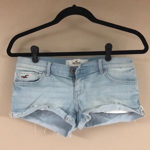 Hollister light wash denim shorts